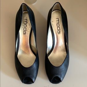 Black Moda wedges